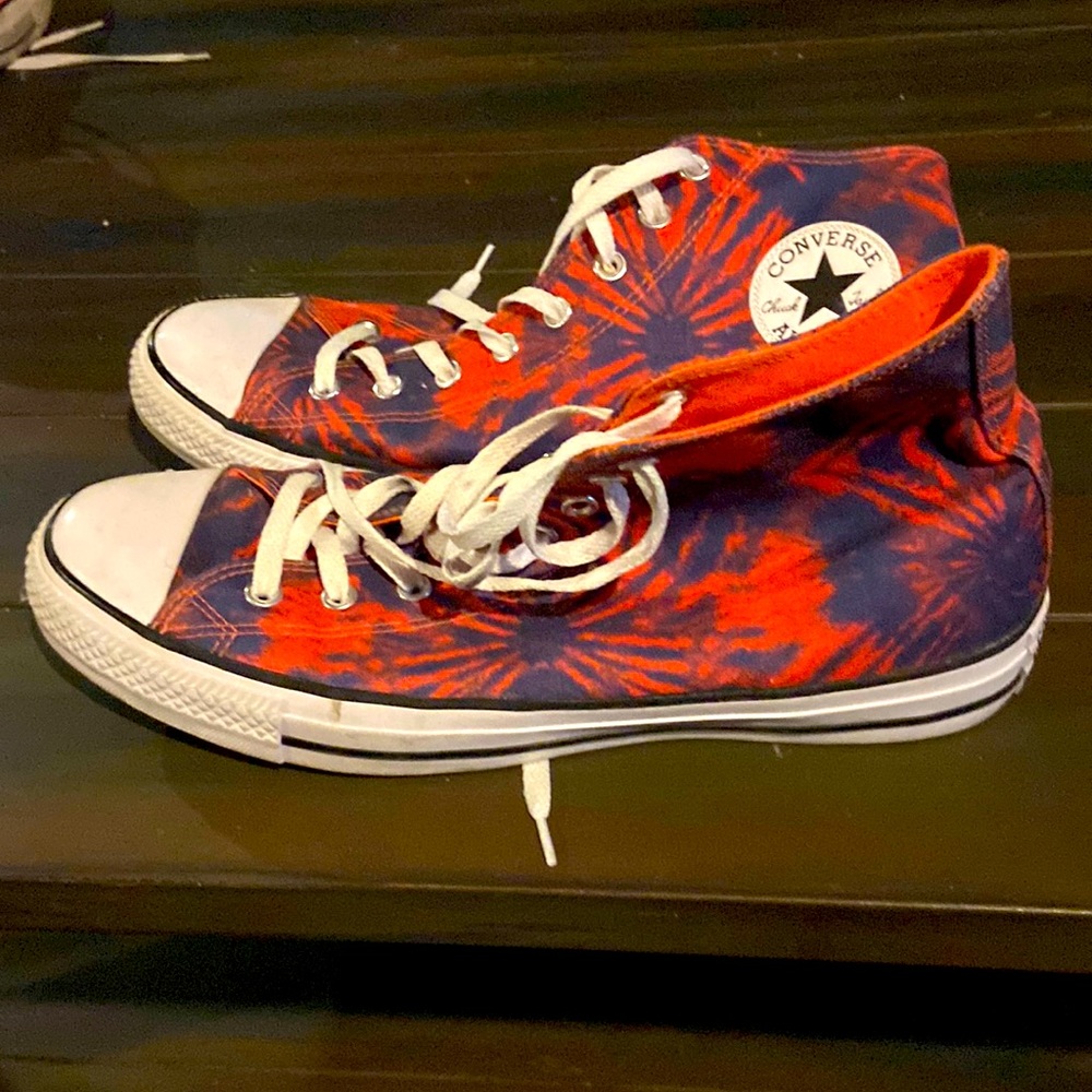 Chuck Taylor tie dye